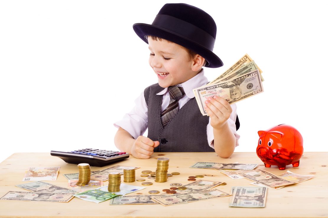 Tips Mendidik Keuangan Anak Sejak Dini