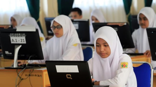 Sistem Belajar Full Day School di Indonesia