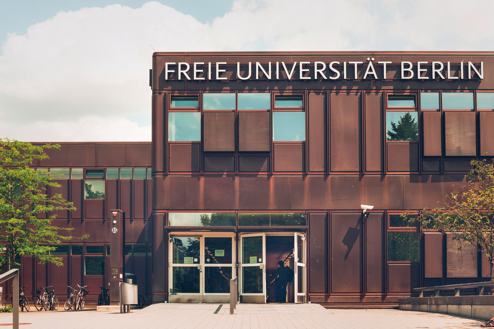 Freie Universitat Berlin - uncubemagazine.com