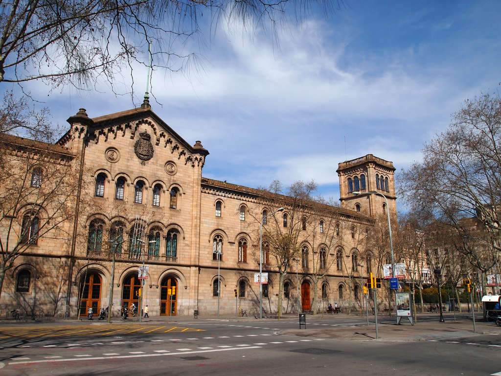 Universitas Terbaik di Spanyol