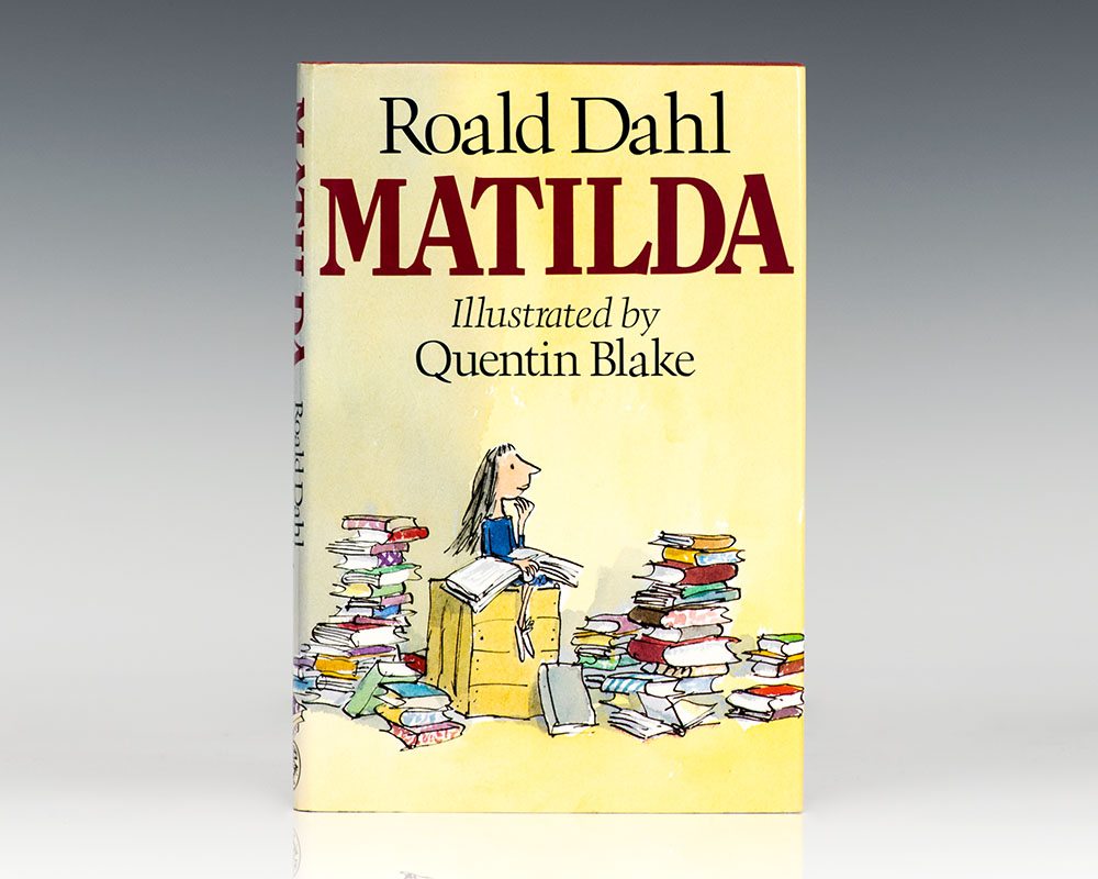 Matilda dahl. Roald Dahl книги. Dahl Roald "Matilda".