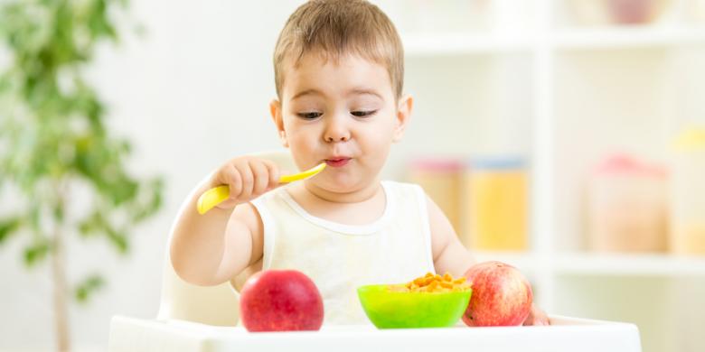 Tips Mudah Terapkan Kebiasaan Makan  Sehat pada Anak
