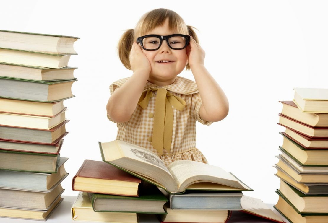 Tahukah Anda Manfaat Membaca Buku Sejak Usia Dini?