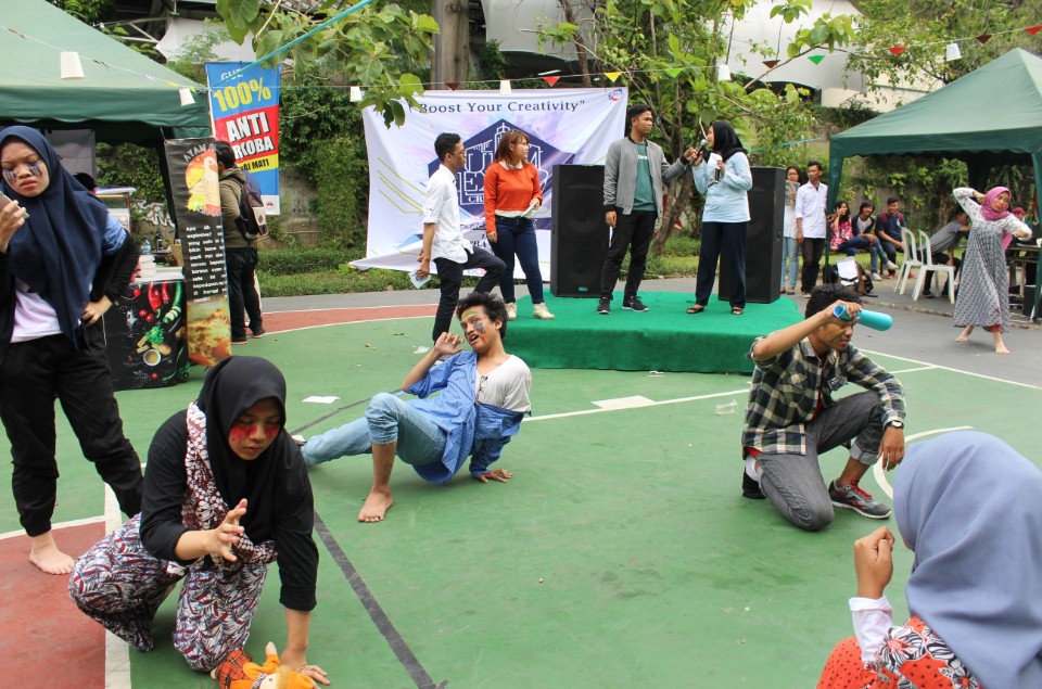 Mahasiswa Aktif Berorganisasi