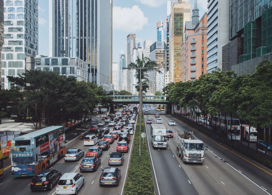 Anak Naik Transportasi Umum