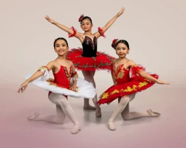 balet solo reportier_Flamingo studio Bsd