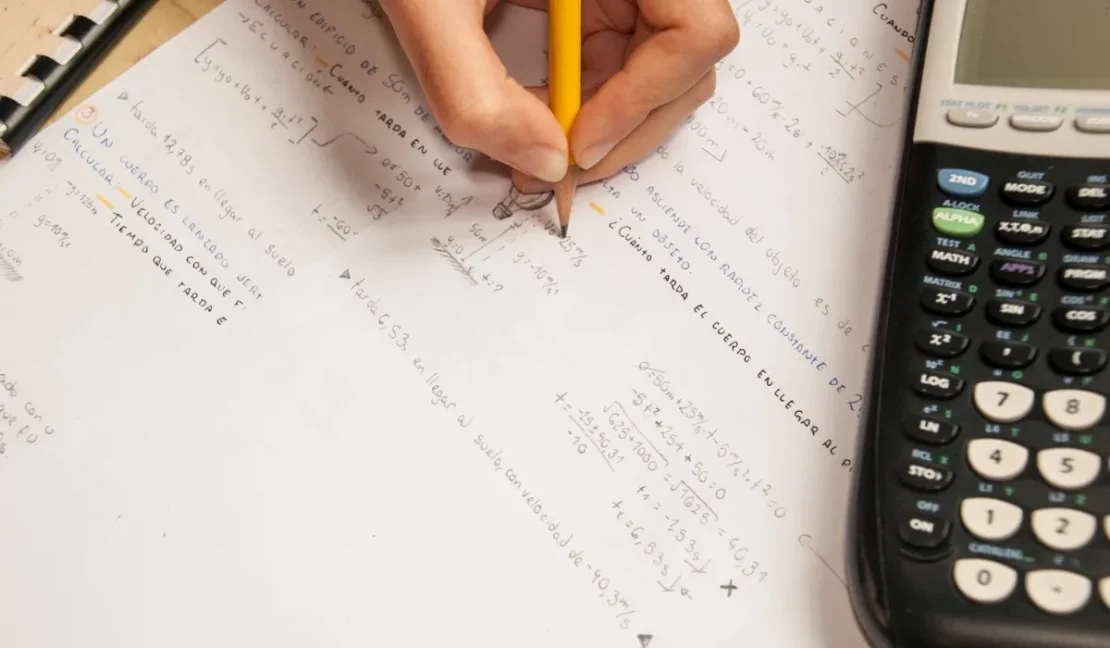 Materi Fisika Edexcel A Level