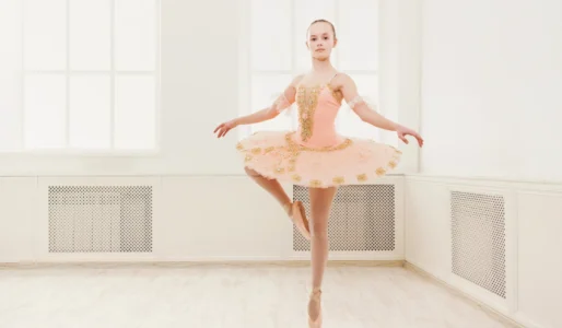 1-les-ballet-anak-tangerang-bsd_www.educenter.id